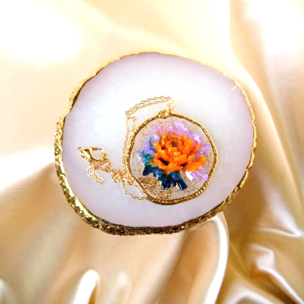 Handmade resin flower pendant